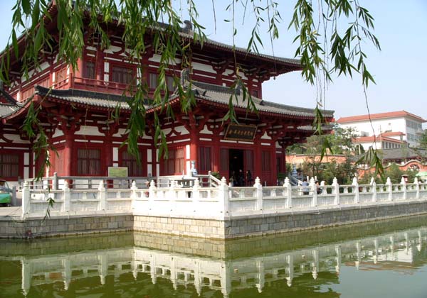 Huaqing Hot Springs Pictures | China Pictures Huaqing Hot Springs Pictures | China Pictures