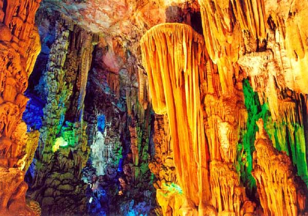 Guilin Travel, Guilin Reed Flute Cave, Guilin China Guilin Travel, Guilin Reed Flute Cave, Guilin China