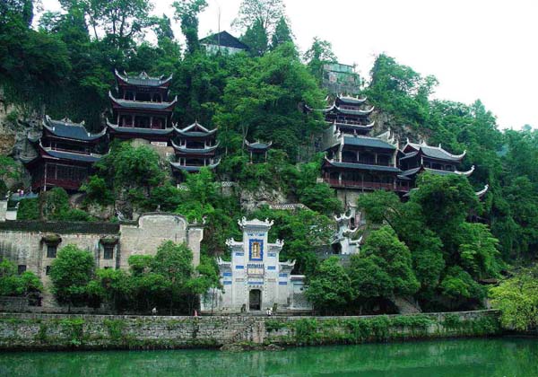 guizhou-tour-of-xijiag-miao-village guizhou-tour-of-xijiag-miao-village
