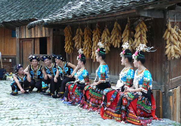 guizhou-travel-of-xijiag-miao-village guizhou-travel-of-xijiag-miao-village